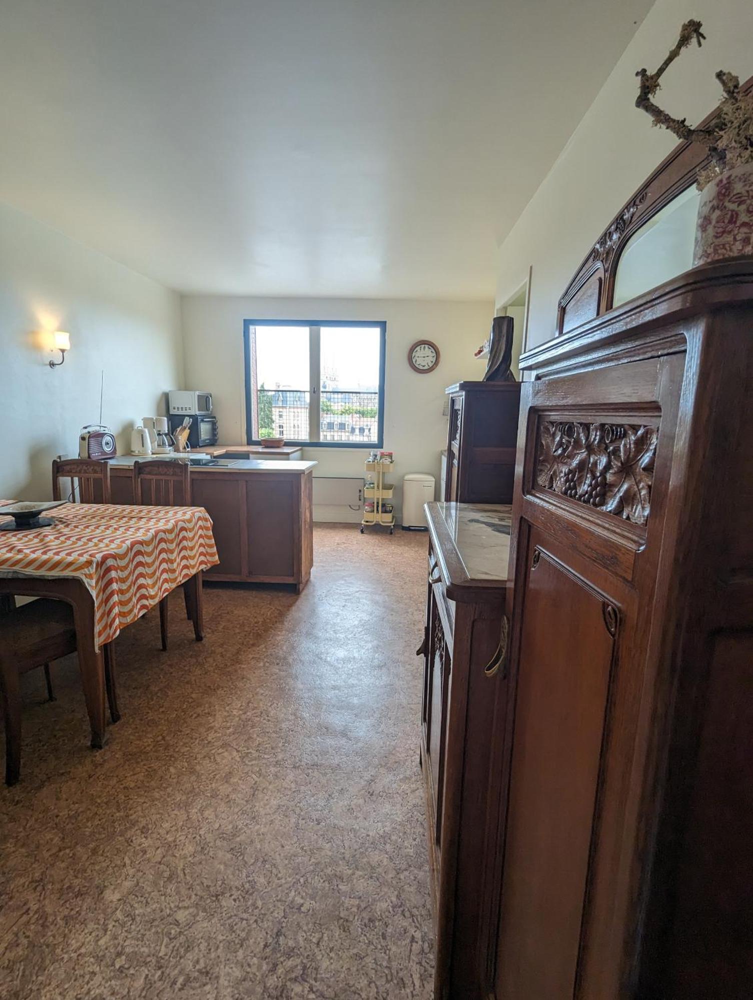 Studio 63M2 3Eme Etage Ou Chambre Dans Appartement 2Eme Etage Pour Sejours A Moulins Moulins  Kültér fotó